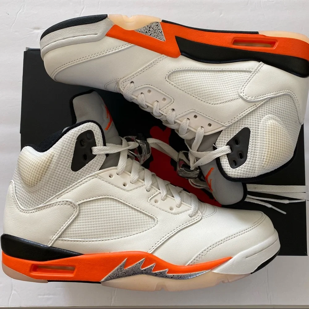Air Jordan 5 Retro